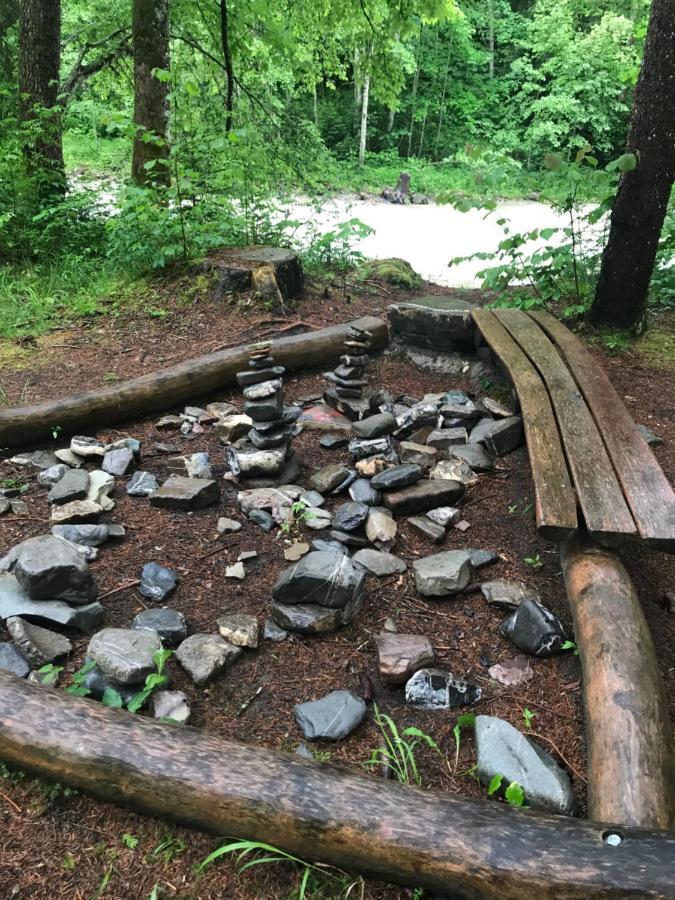 Kraehenberg Am Rande Der Wildnis Lägenhet Sibratsgfäll Exteriör bild