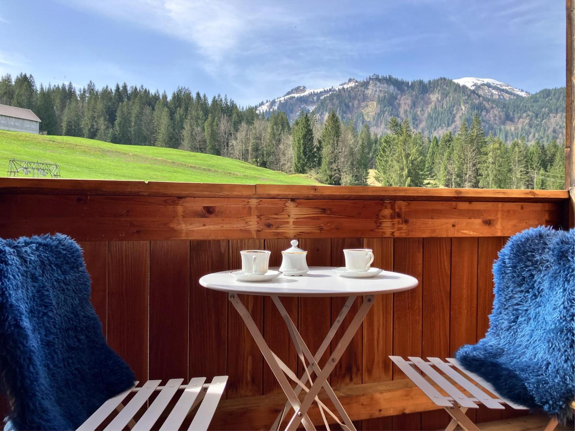 Kraehenberg Am Rande Der Wildnis Lägenhet Sibratsgfäll Exteriör bild
